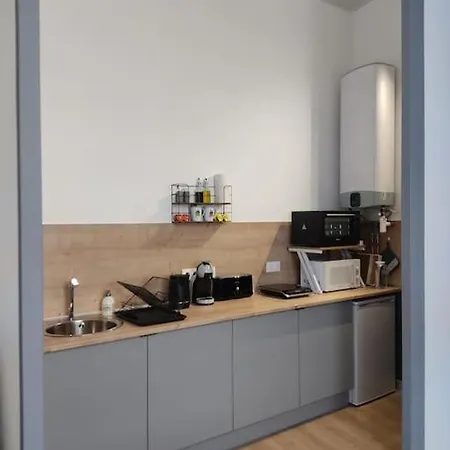 Avec Parking Prive Apartament